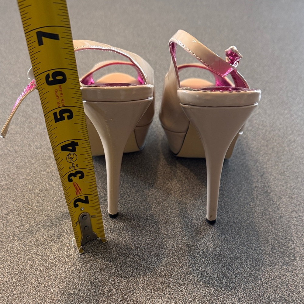 Jessica Simpson Beige and Pink Peep-Toe Heels - Picture 3 of 6